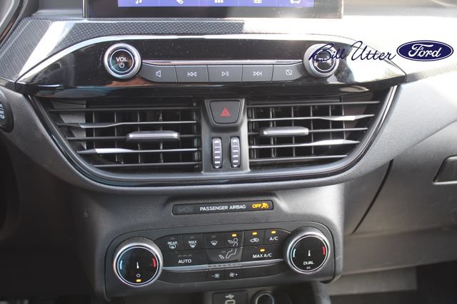 Certified 2025 Ford Escape ST-Line FWD image 17