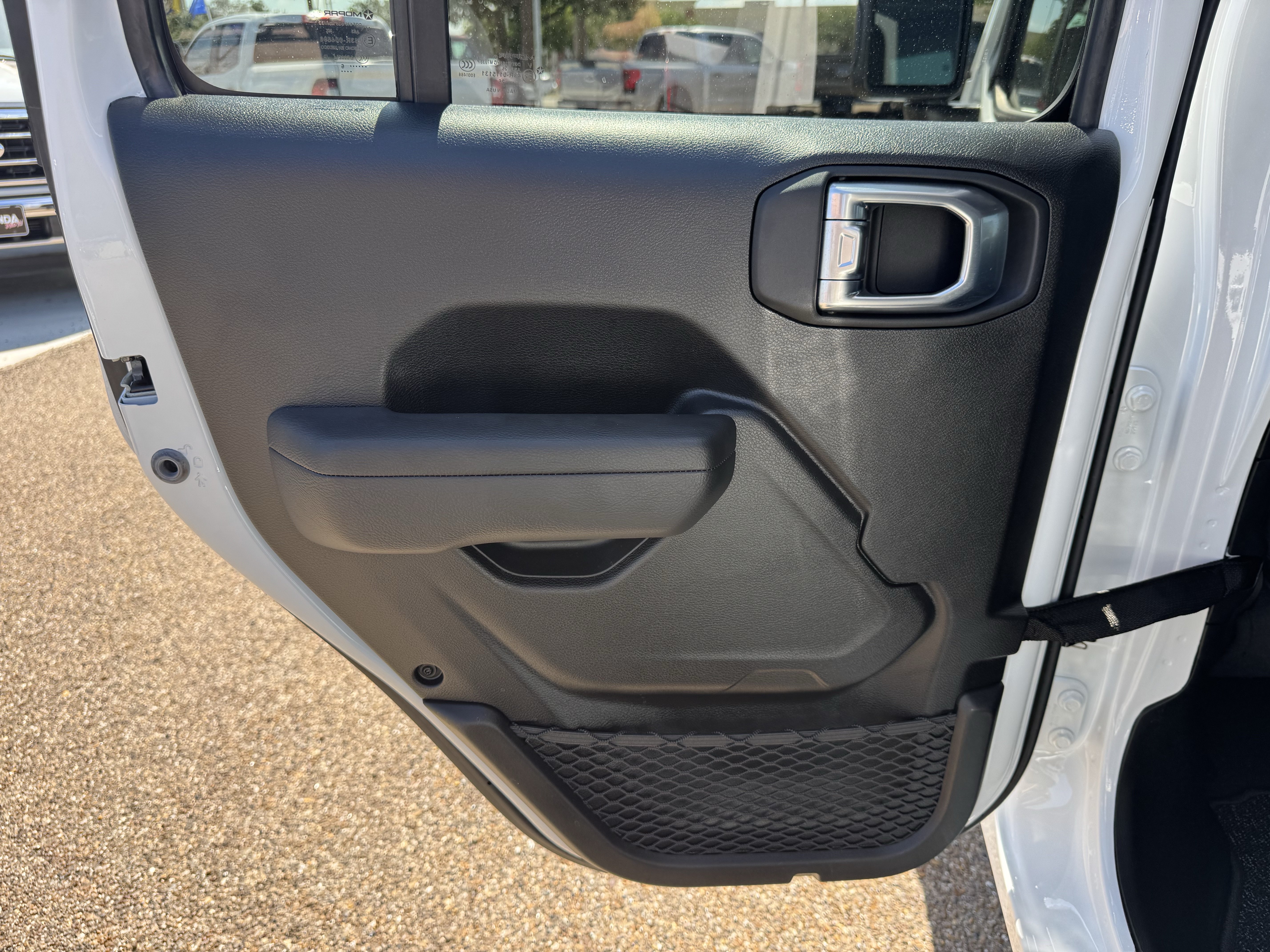 Used 2026 Jeep Wrangler Unlimited Sport AWD/4WD image 24