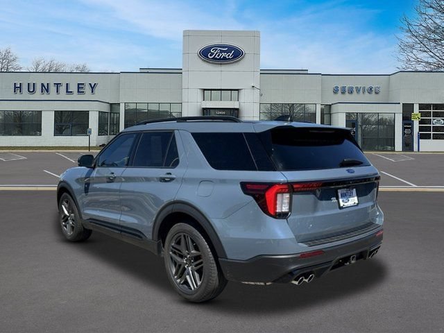 Certified 2025 Ford Explorer ST w/ Sun And Sound Package AWD/4WD image 5