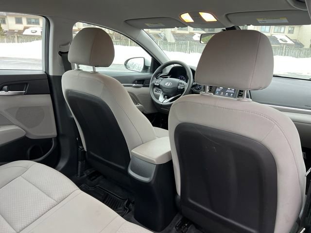 Used 2019 Hyundai Elantra SEL image 33
