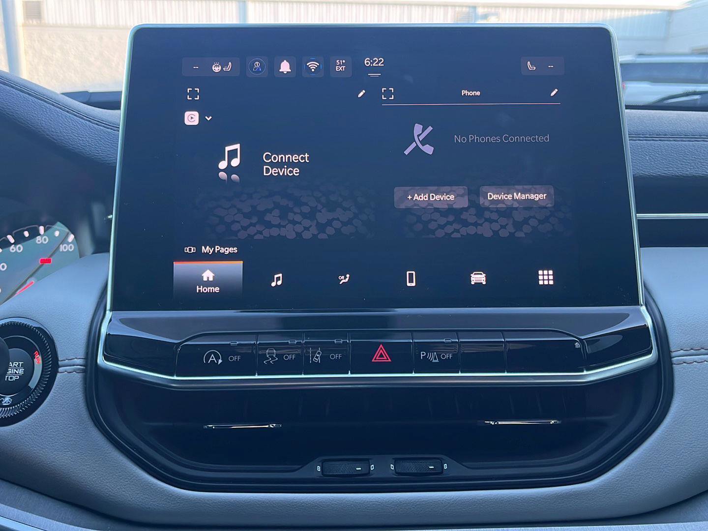 Used 2025 Jeep Compass Limited image 24