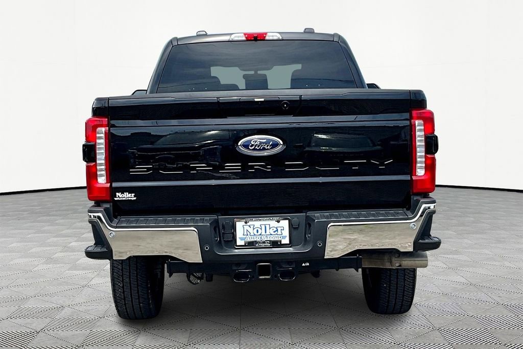 Certified 2025 Ford F250 Lariat image 3