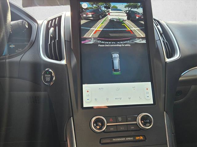 Certified 2022 Ford Edge Titanium AWD/4WD image 11
