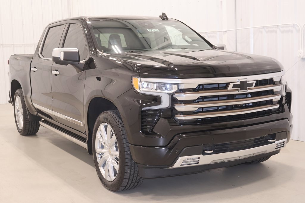 Used 2022 Chevrolet Silverado 1500 High Country w/ High Country Premium Package image 10