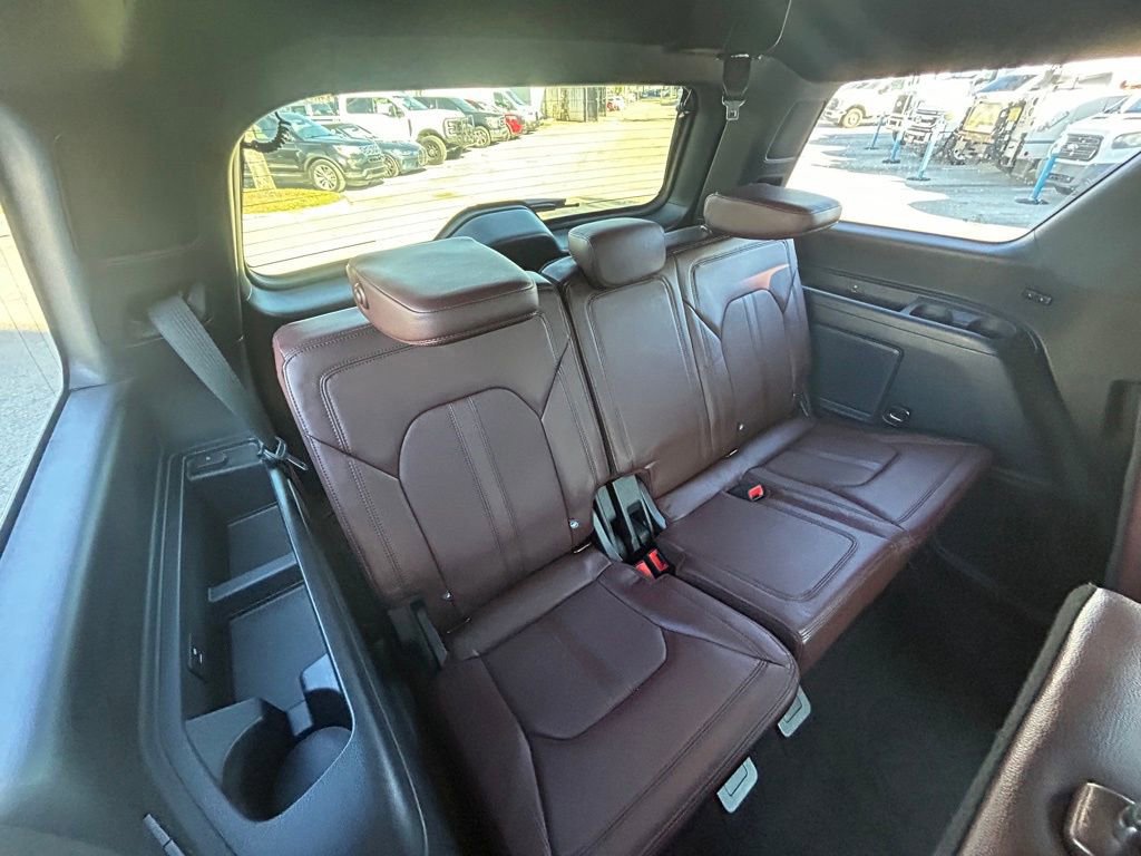 Certified 2022 Ford Expedition Limited image 31