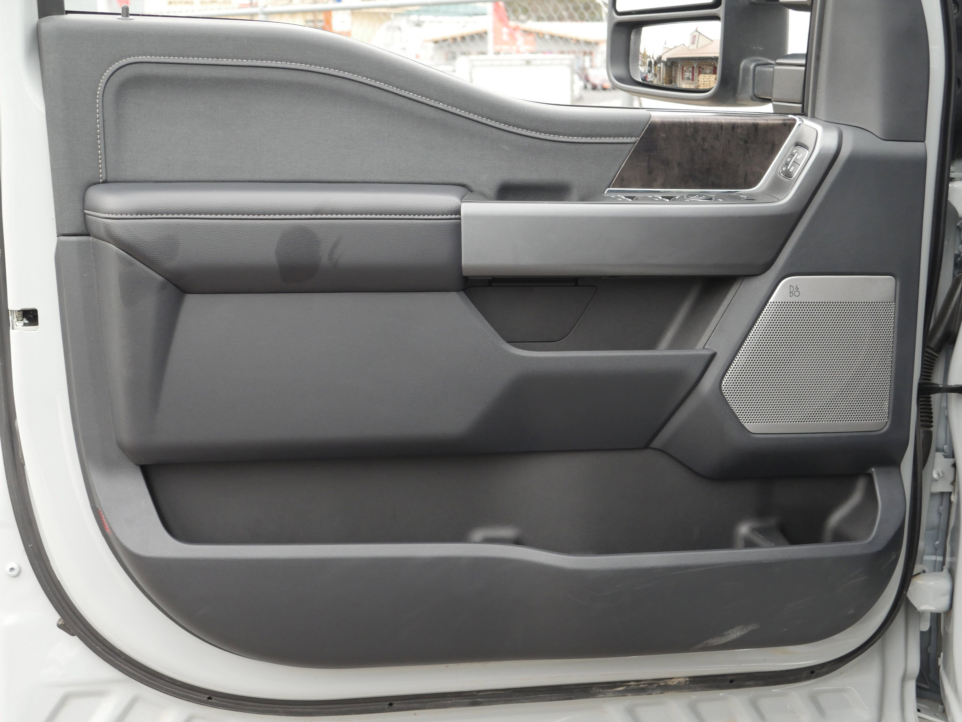 Certified 2025 Ford F450 Lariat image 39