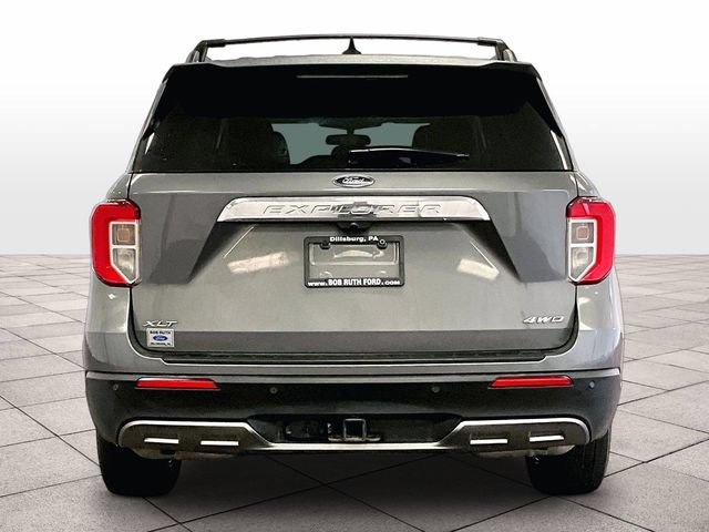 Certified 2023 Ford Explorer XLT w/ Equipment Group 202A AWD/4WD image 4