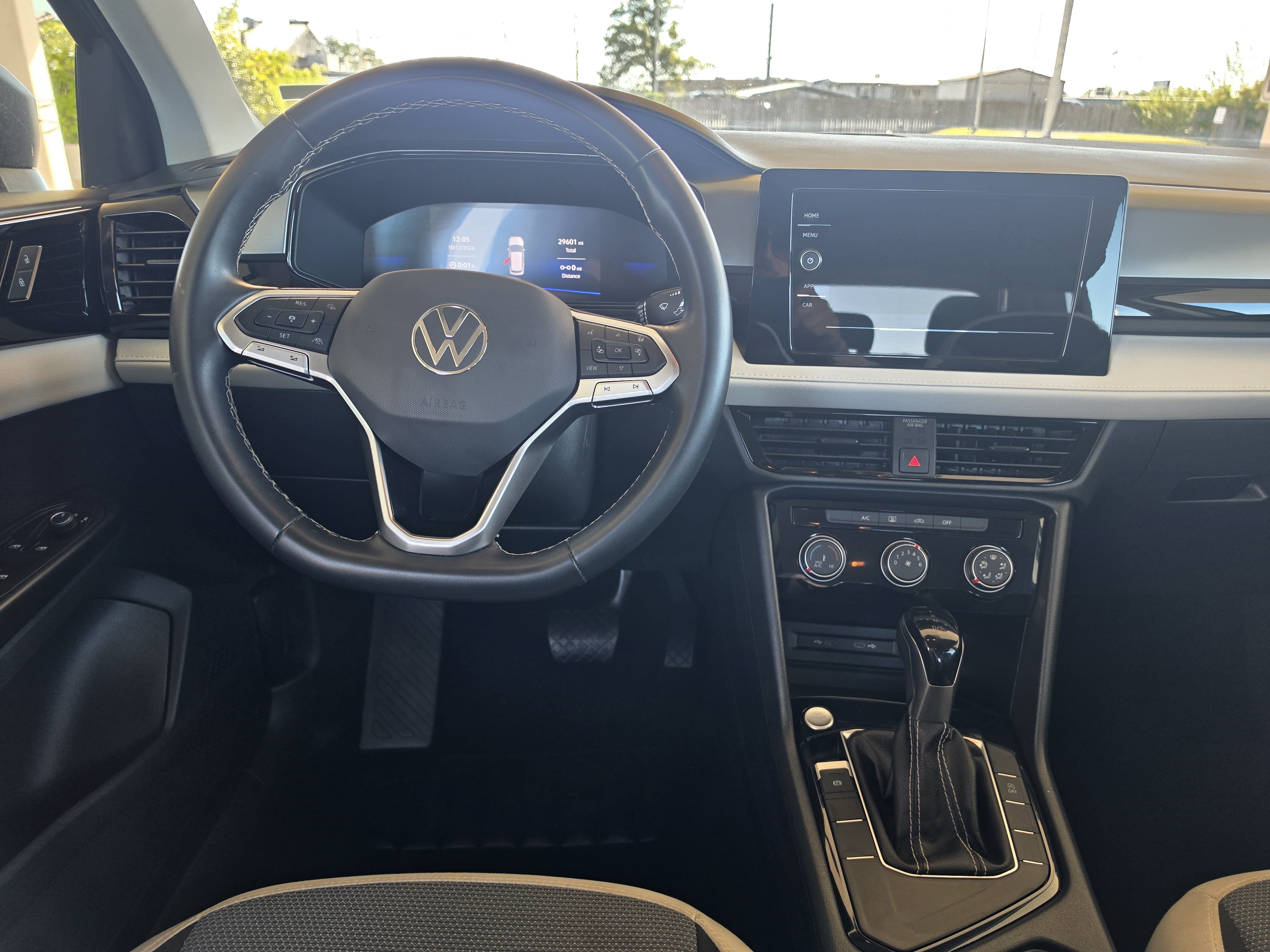 Used 2025 Volkswagen Taos S FWD image 10