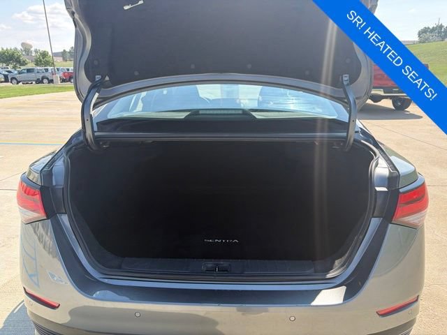Used 2025 Nissan Sentra SR FWD image 13
