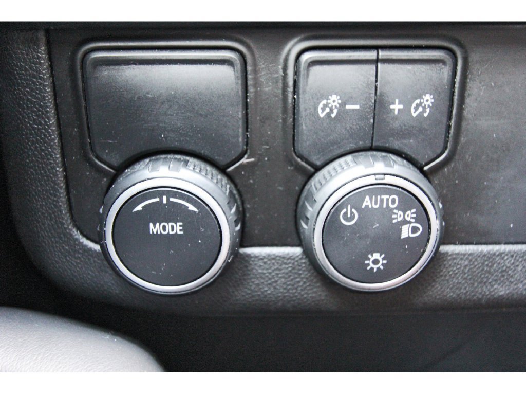 Used 2023 Chevrolet Tahoe RST w/ Luxury Package RWD image 25