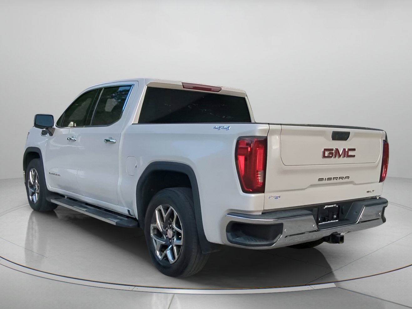 Used 2022 GMC Sierra 1500 SLT w/ SLT Premium Package AWD/4WD image 21