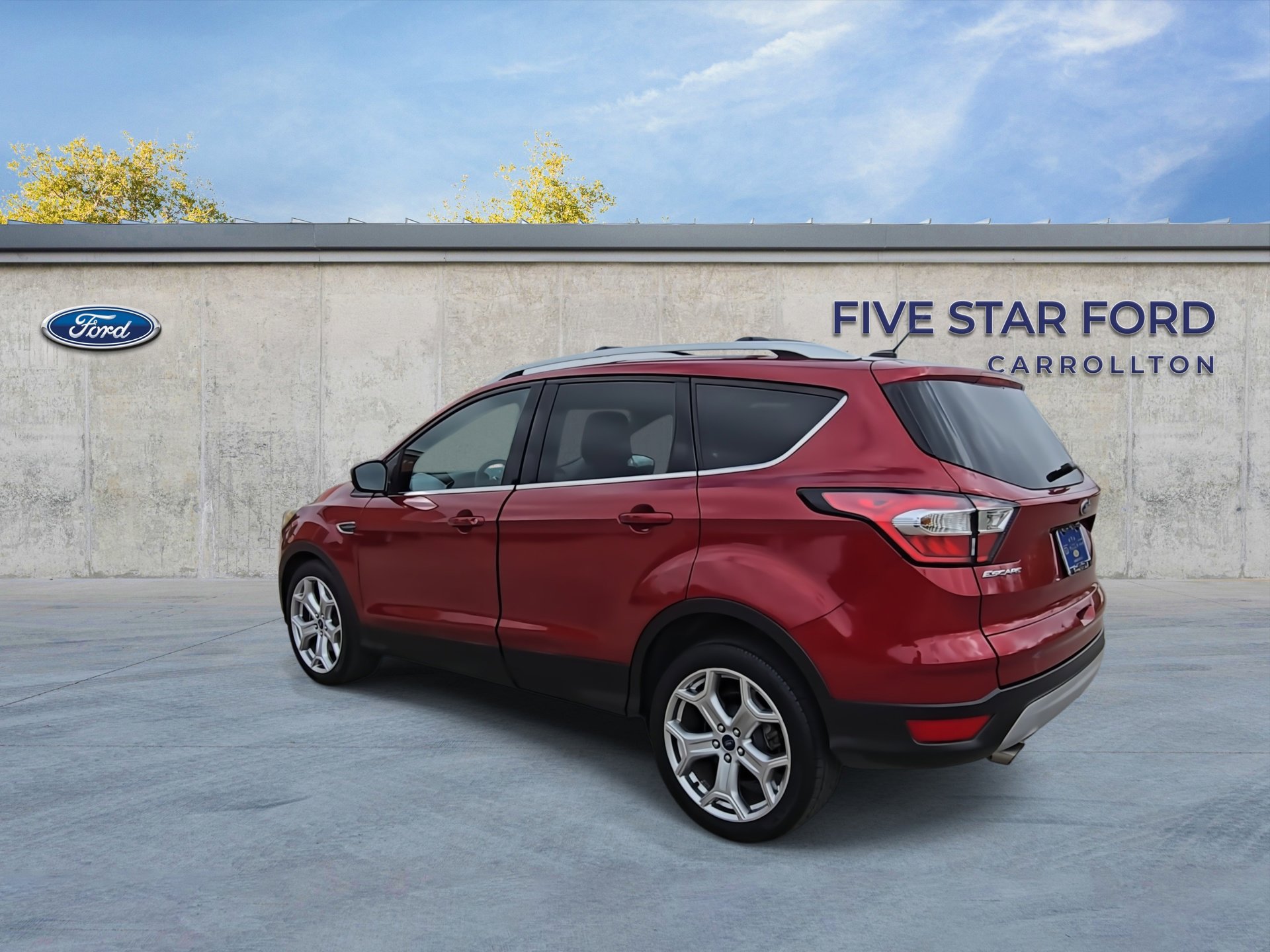 Certified 2017 Ford Escape Titanium w/ Equipment Group 301A image 6