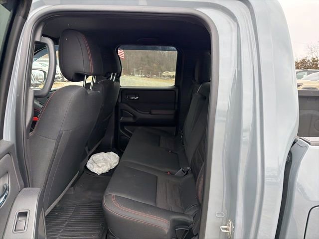 Used 2023 Nissan Frontier PRO-4X w/ Technology Package image 12
