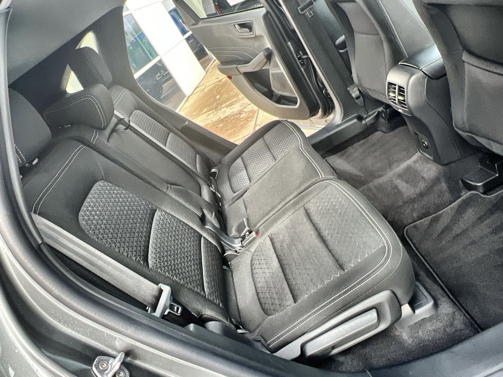 Certified 2025 Ford Escape Active image 23