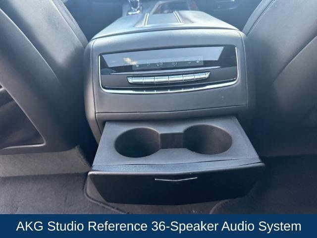 Used 2023 Cadillac Escalade Premium Luxury Platinum image 15