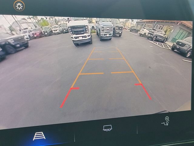 Used 2023 Chevrolet Colorado W/T image 14