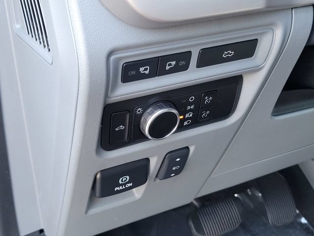 Certified 2023 Ford F150 Lightning XLT AWD/4WD image 19