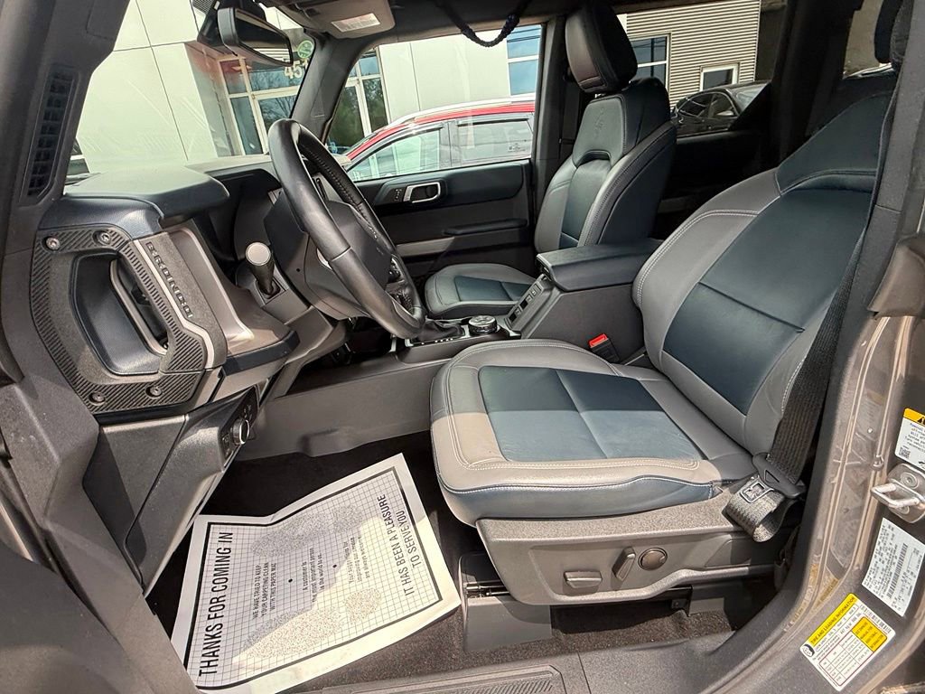 Certified 2022 Ford Bronco Outer Banks w/ Sasquatch Package AWD/4WD image 25