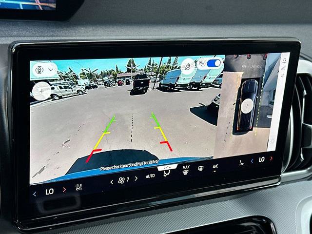Certified 2025 Ford Expedition Active AWD/4WD image 19