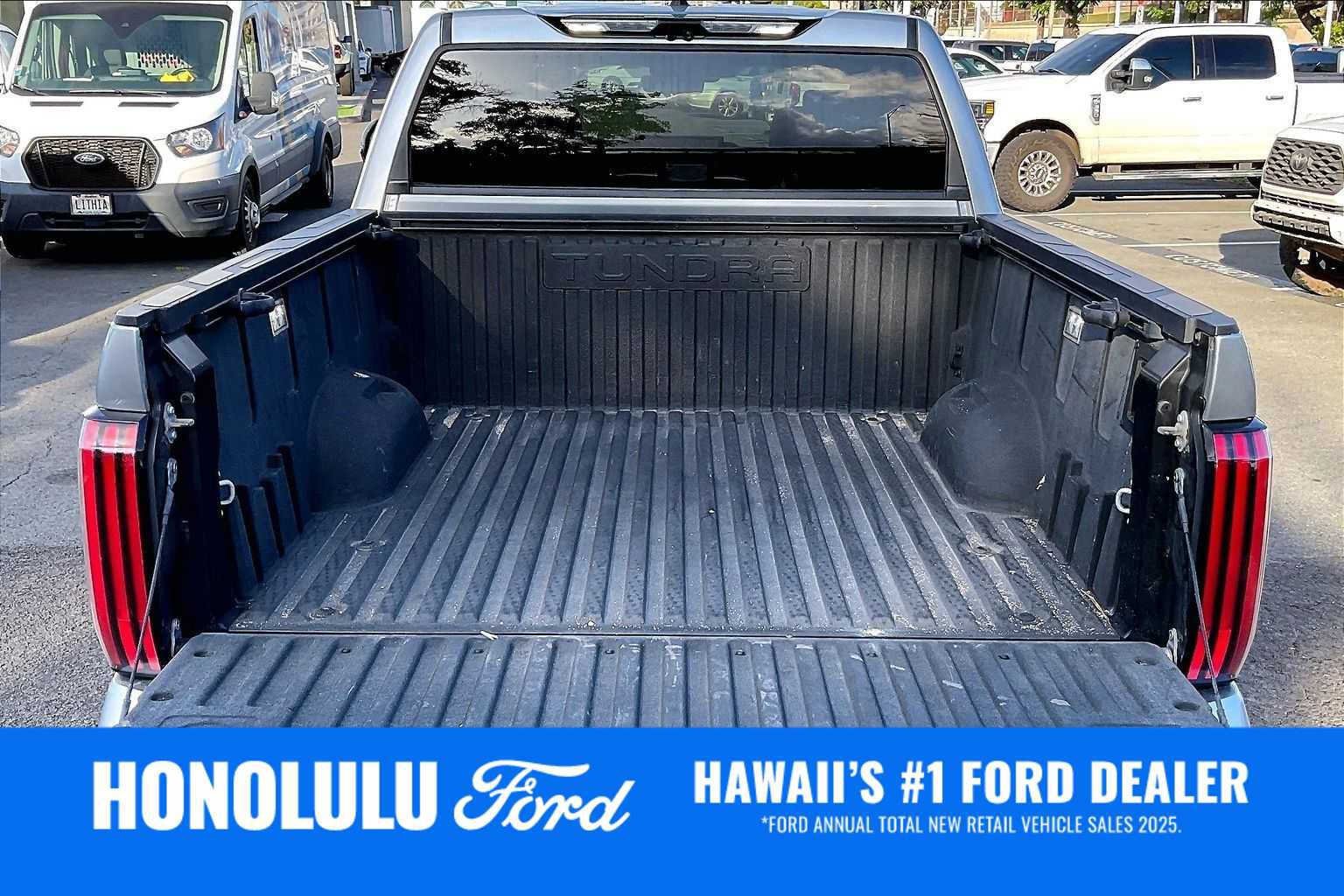 Used 2023 Toyota Tundra Limited AWD/4WD image 18