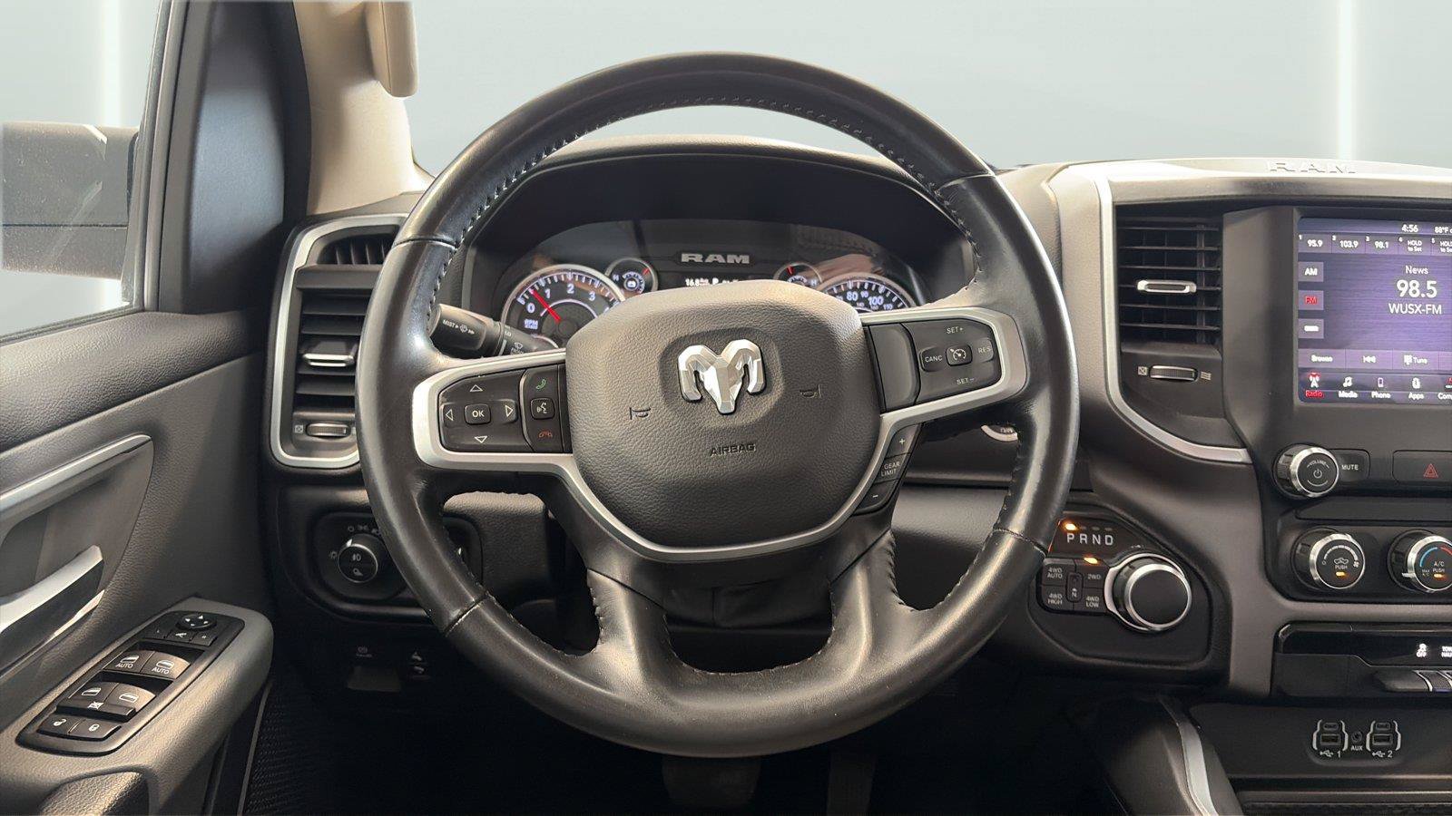 Used 2020 RAM 1500 Big Horn AWD/4WD image 12