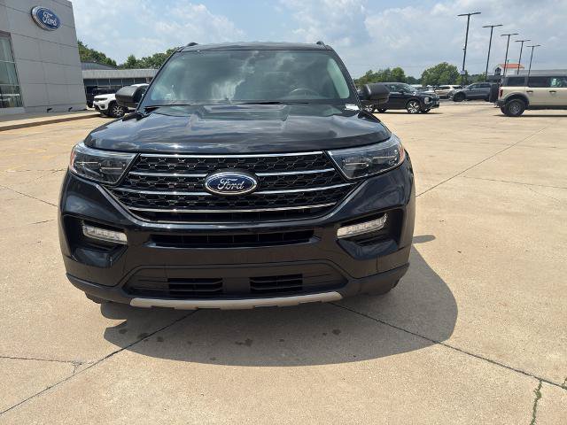 Certified 2023 Ford Explorer XLT w/ Equipment Group 202A AWD/4WD image 10