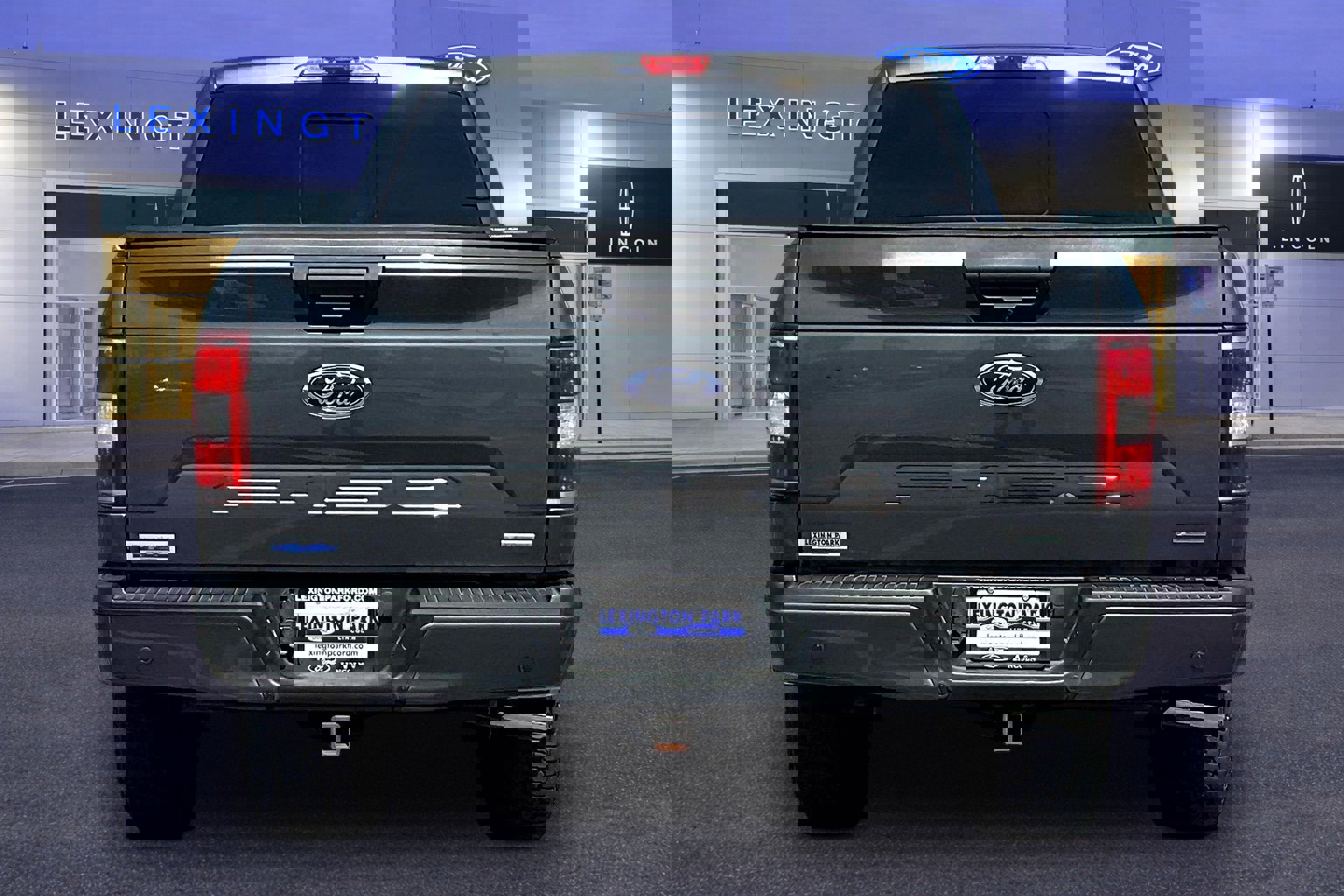 Certified 2019 Ford F150 XLT w/ Equipment Group 302A Luxury image 6