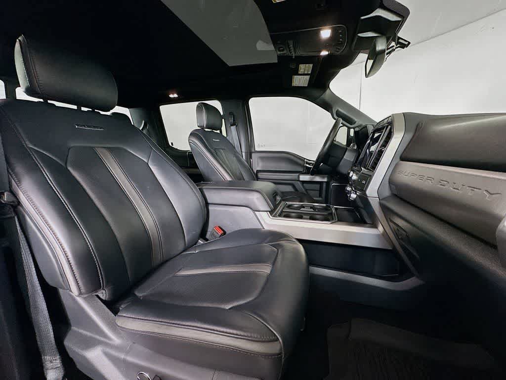 Certified 2022 Ford F250 Platinum w/ Tremor Off-Road Package AWD/4WD image 15
