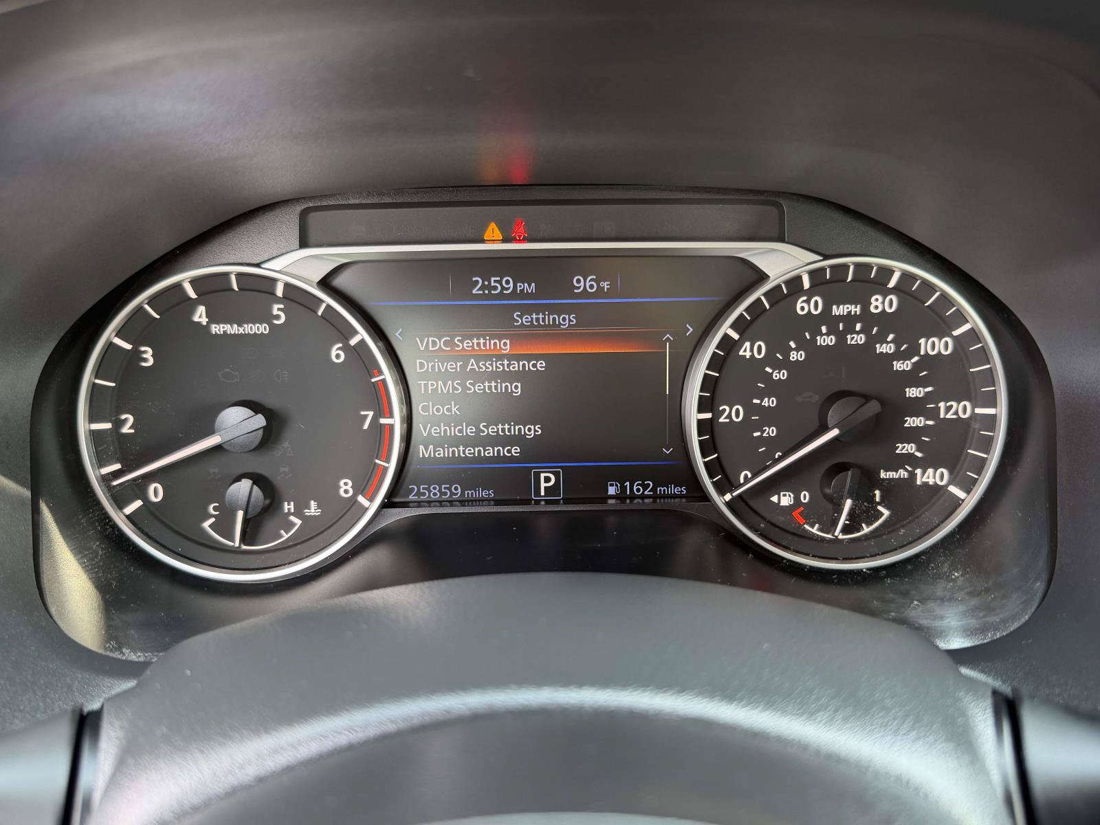 Used 2023 Nissan Altima 2.5 SR AWD/4WD image 17