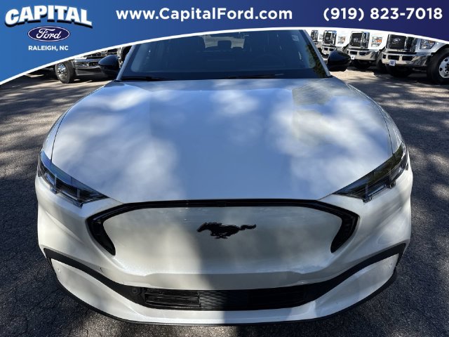 Certified 2025 Ford Mustang Mach-E Premium RWD image 10