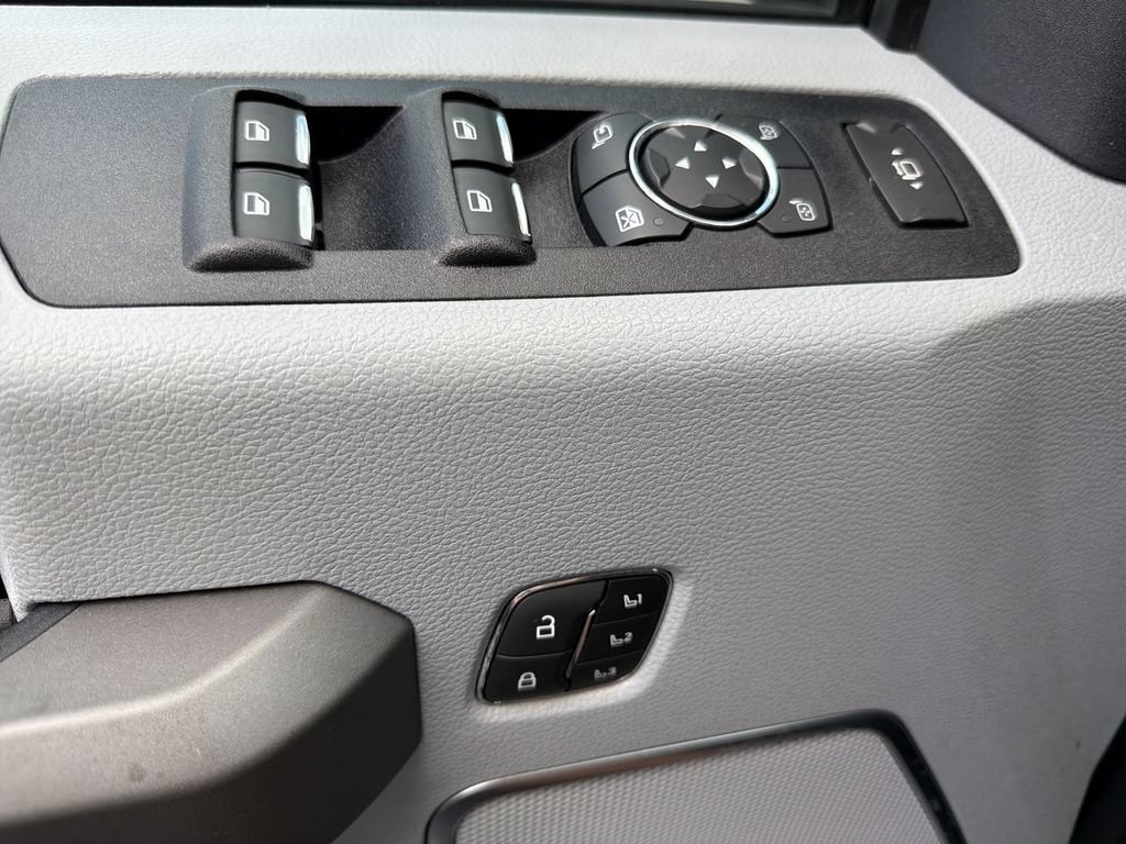 Certified 2022 Ford F450 Limited AWD/4WD image 24