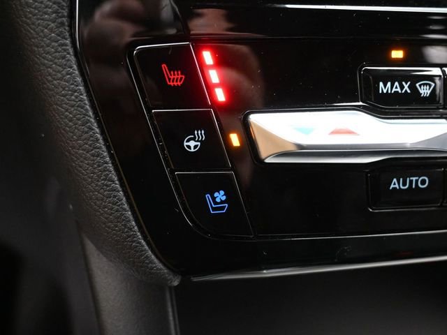 Certified 2024 Ford Explorer Limited image 22