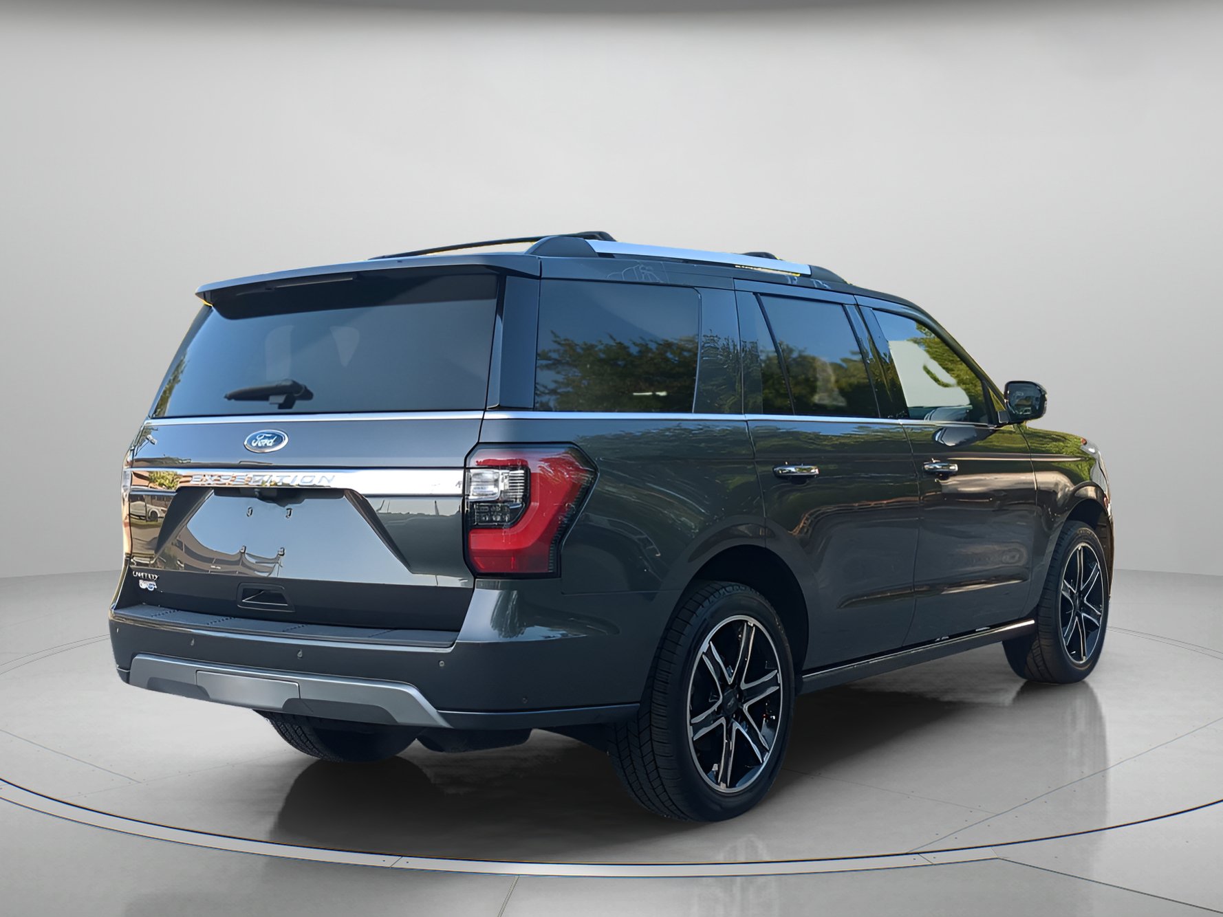 Certified 2021 Ford Expedition Limited AWD/4WD image 40