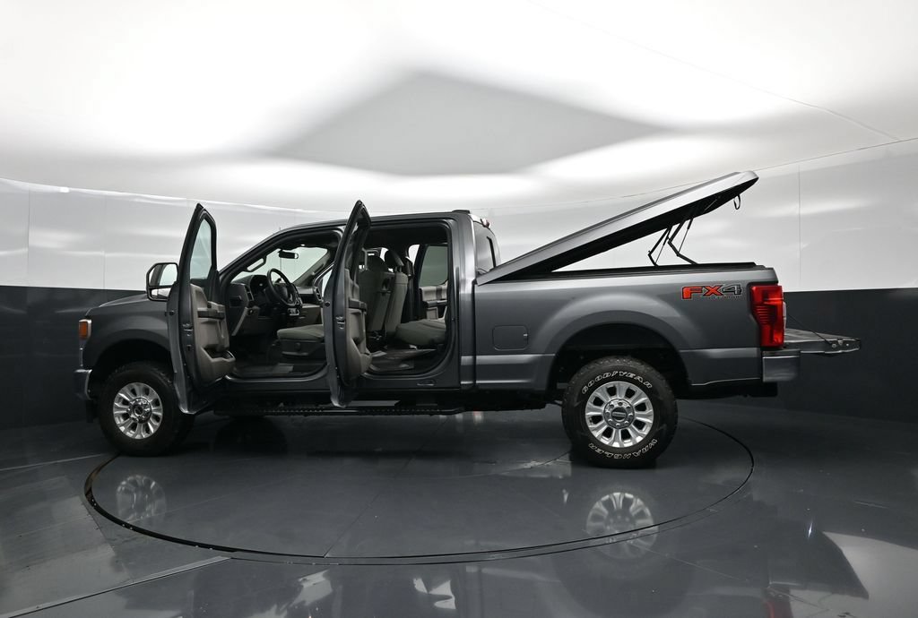 Certified 2022 Ford F350 XL w/ STX Appearance Package AWD/4WD image 27