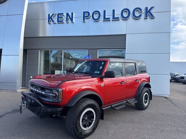 Certified 2023 Ford Bronco Big Bend w/ Sasquatch Package AWD/4WD image 2