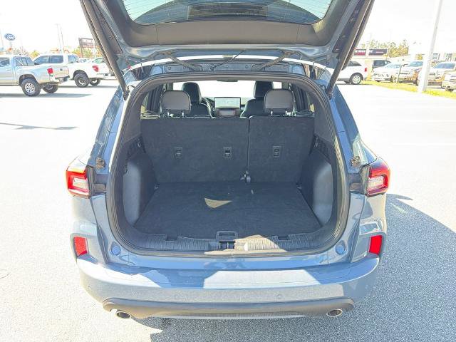 Certified 2024 Ford Escape ST-Line w/ Tech Pack #1 image 18