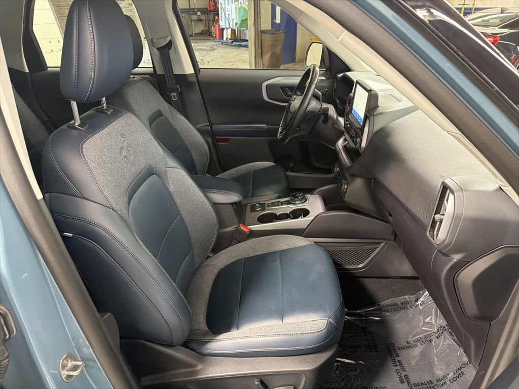 Certified 2023 Ford Bronco Sport Outer Banks w/ Tech Package AWD/4WD image 9