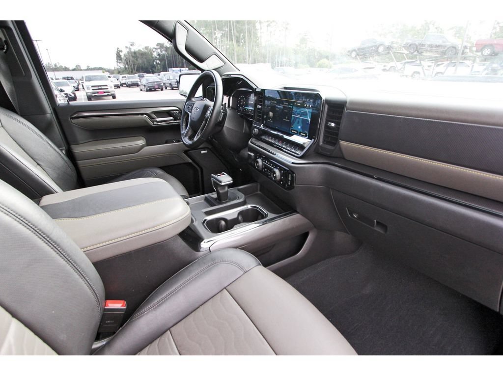 Used 2023 Chevrolet Silverado 1500 ZR2 AWD/4WD image 27