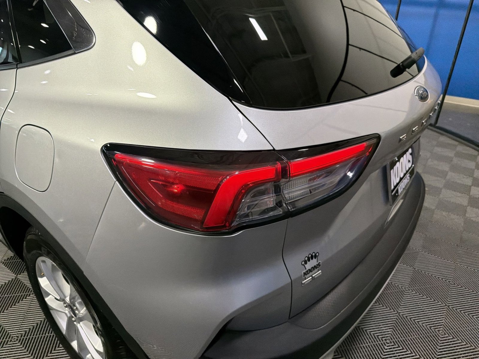 Certified 2020 Ford Escape SE AWD/4WD image 23