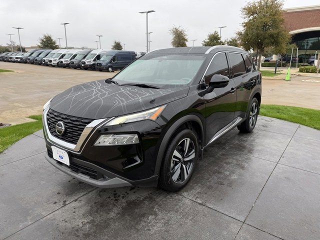 Used 2021 Nissan Rogue SL image 3
