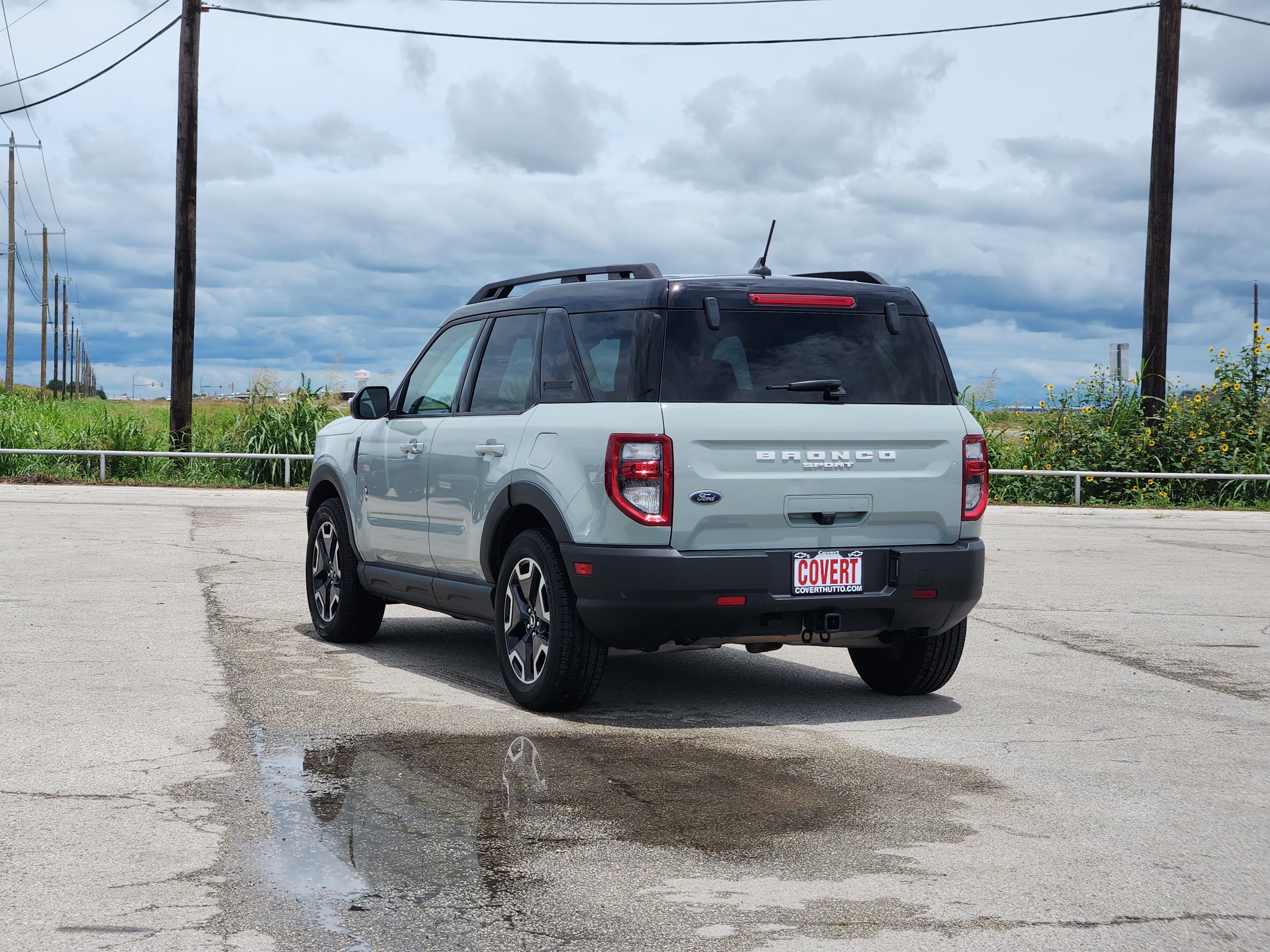 Certified 2022 Ford Bronco Sport Outer Banks w/ Tech Package AWD/4WD image 5