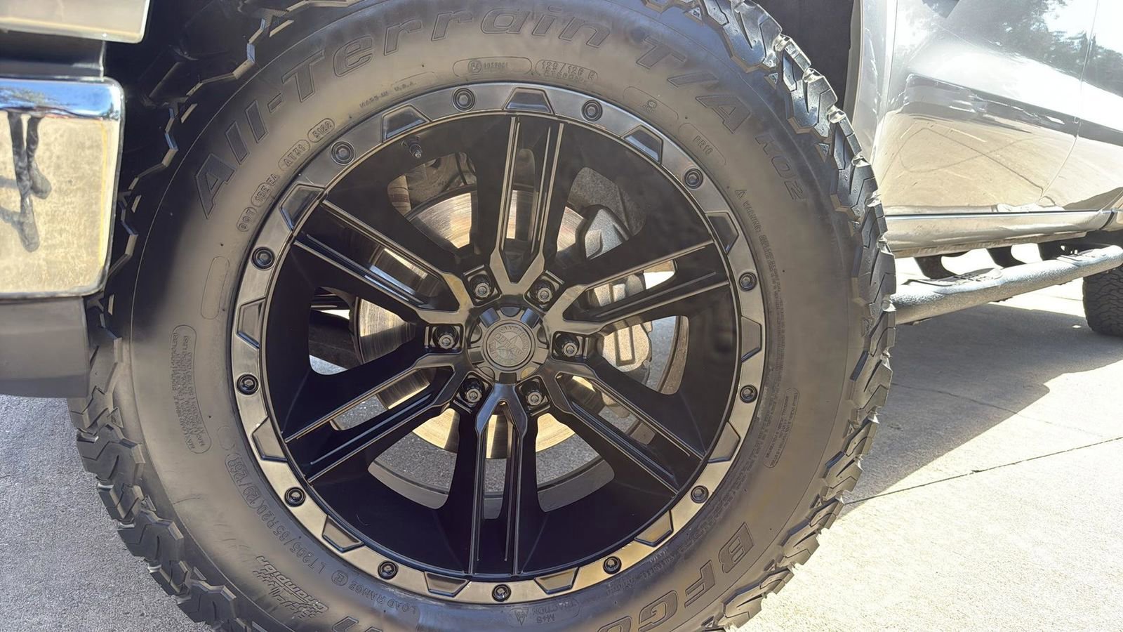 Used 2021 Chevrolet Silverado 1500 LT w/ Z71 Off-Road Package image 7