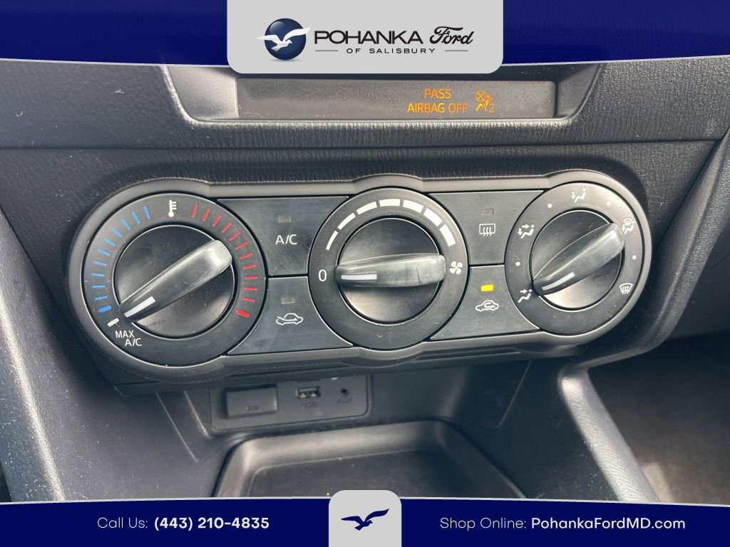 Used 2018 MAZDA MAZDA3 Sport FWD image 12