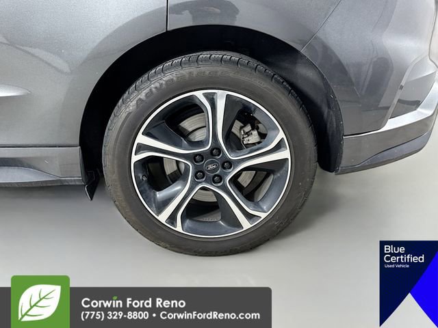 Certified 2019 Ford Edge ST w/ Cold Weather Package image 35