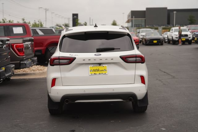 Certified 2023 Ford Escape ST-Line w/ Tech Pack #1 FWD image 7
