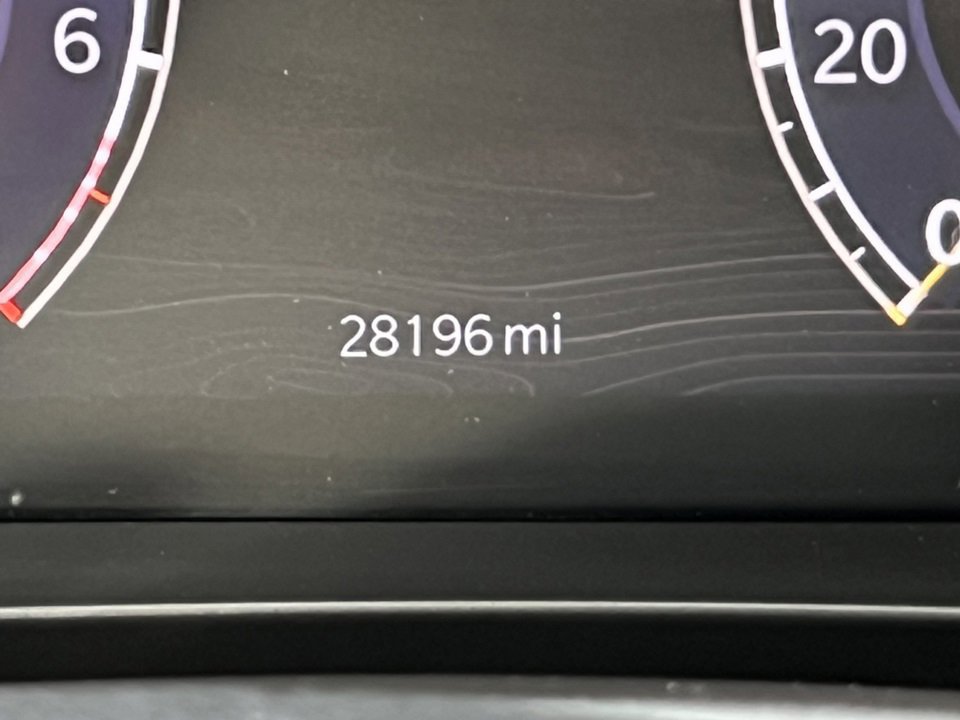 Used 2022 Jeep Grand Cherokee L Limited image 15