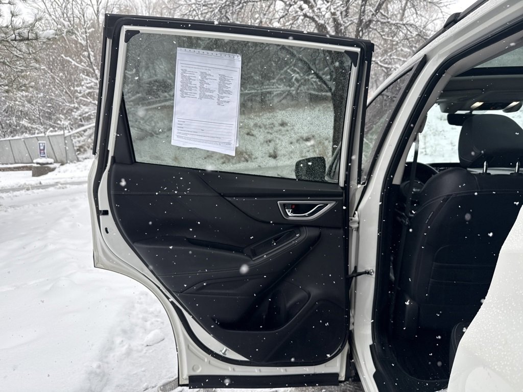 Used 2019 Subaru Forester Limited image 20