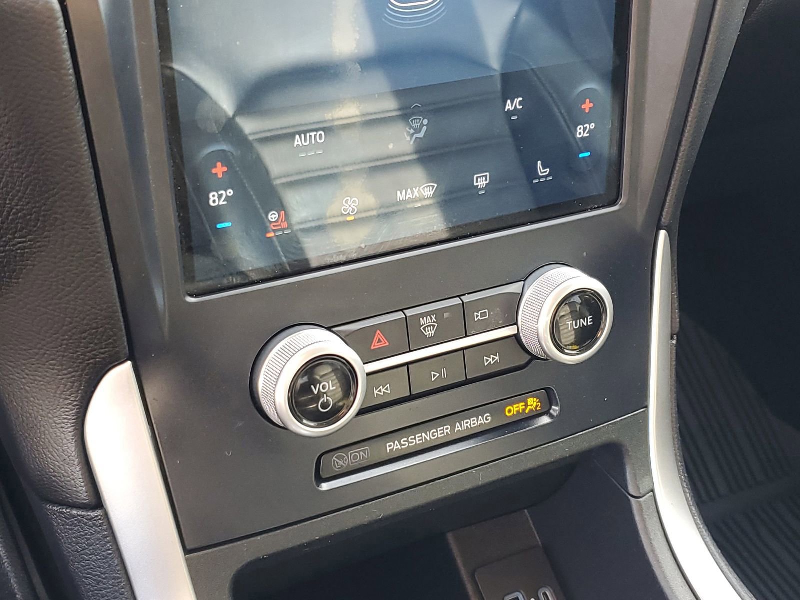 Certified 2022 Ford Edge SEL w/ Convenience Package image 26