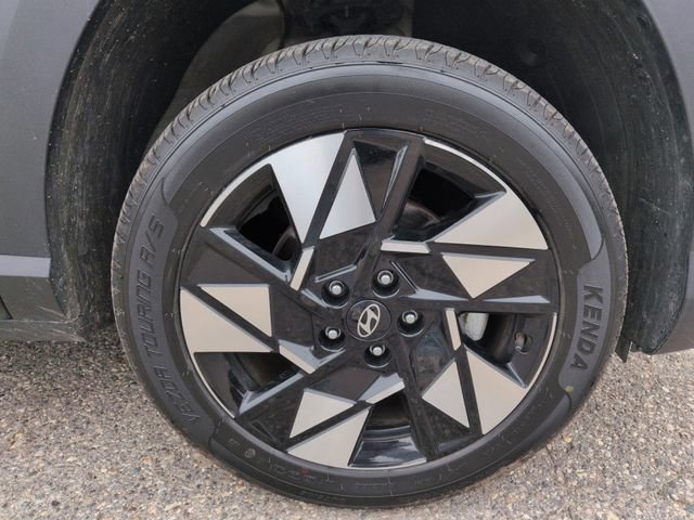 Used 2024 Hyundai Kona SEL AWD/4WD image 52