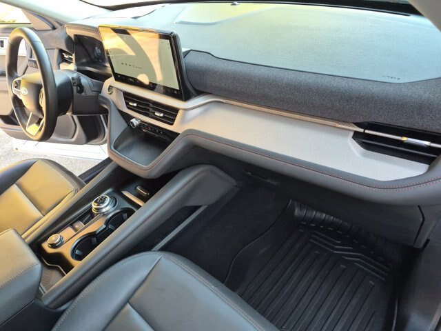 Certified 2025 Ford Explorer Active w/ Active Comfort Package RWD image 37